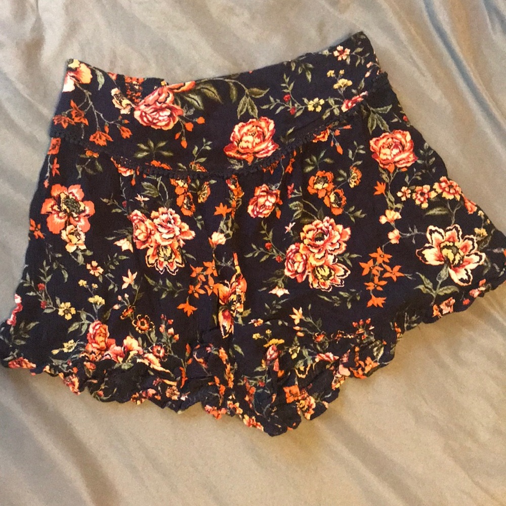 American Eagle Flowy Shorts